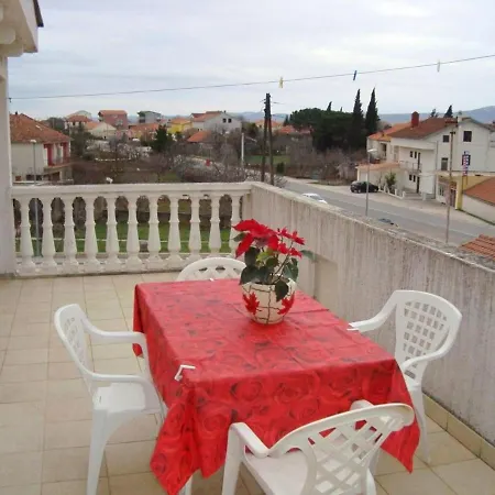 14742a Appartement *