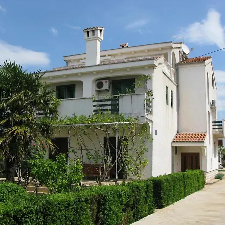 Apartamento 14742a Sukošan